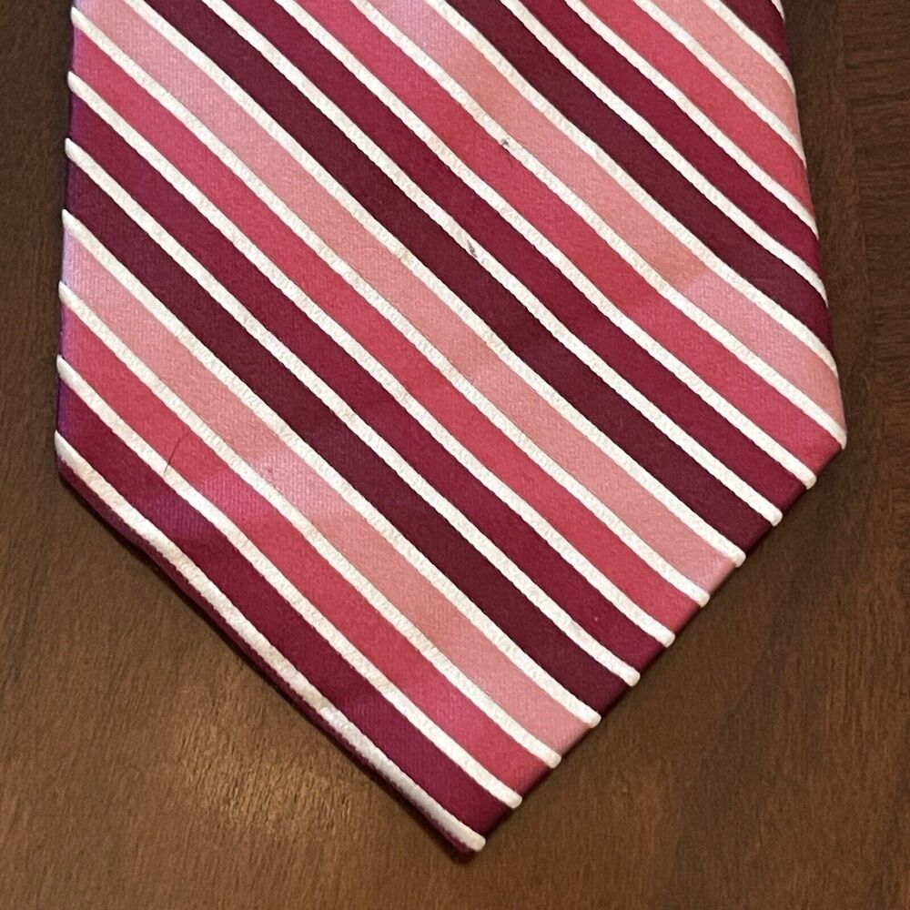 Croft & Barrow Pink Burgundy 100% Silk Men’s Neck Tie Made In China